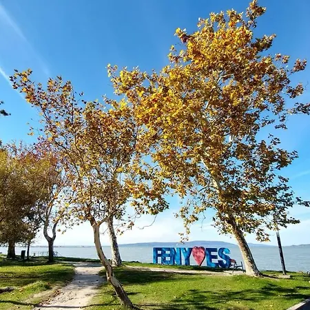 Centrum Apartment Balatonfenyves